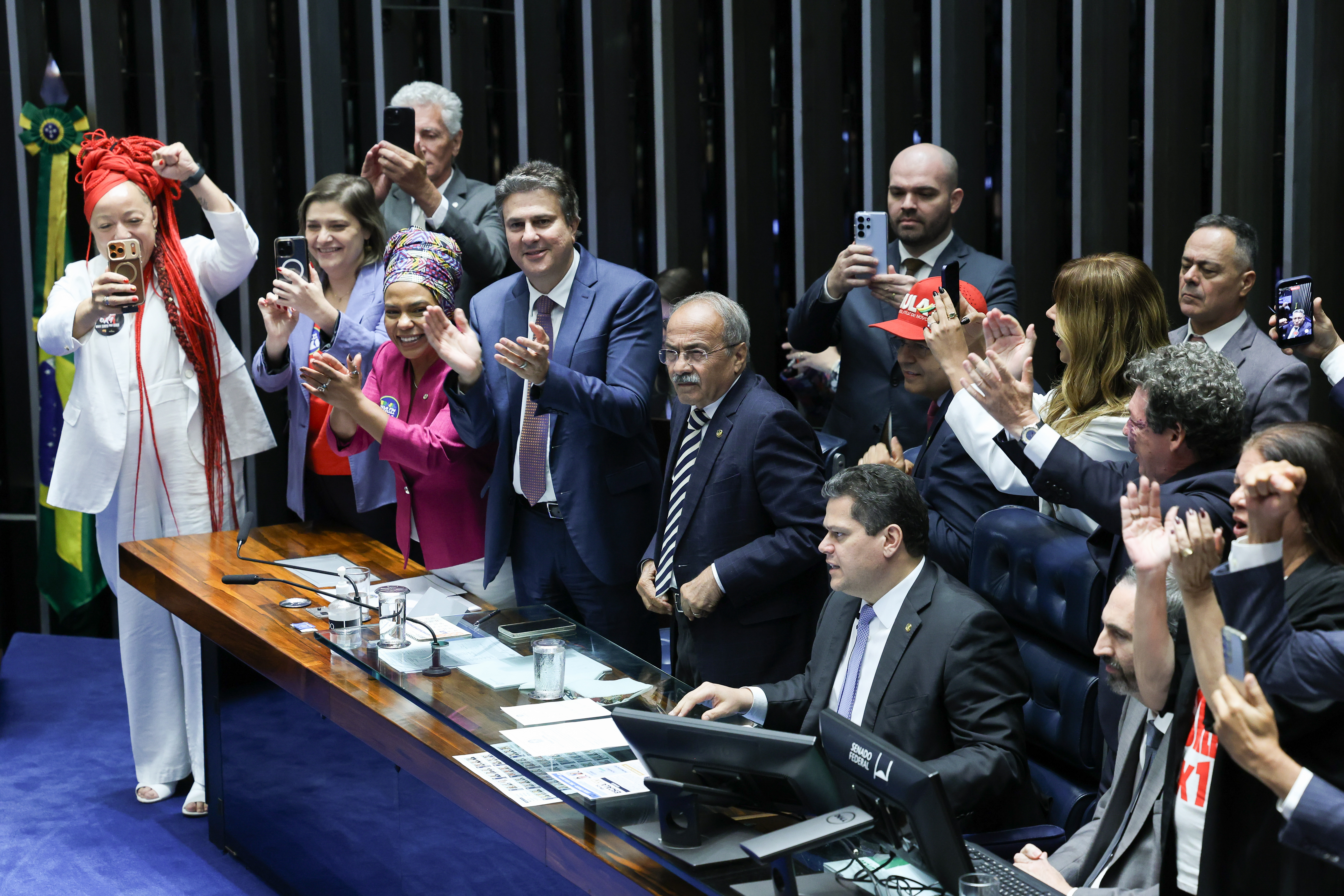 Senadores aprovam pedido para acelerar votação da PEC da Segurança