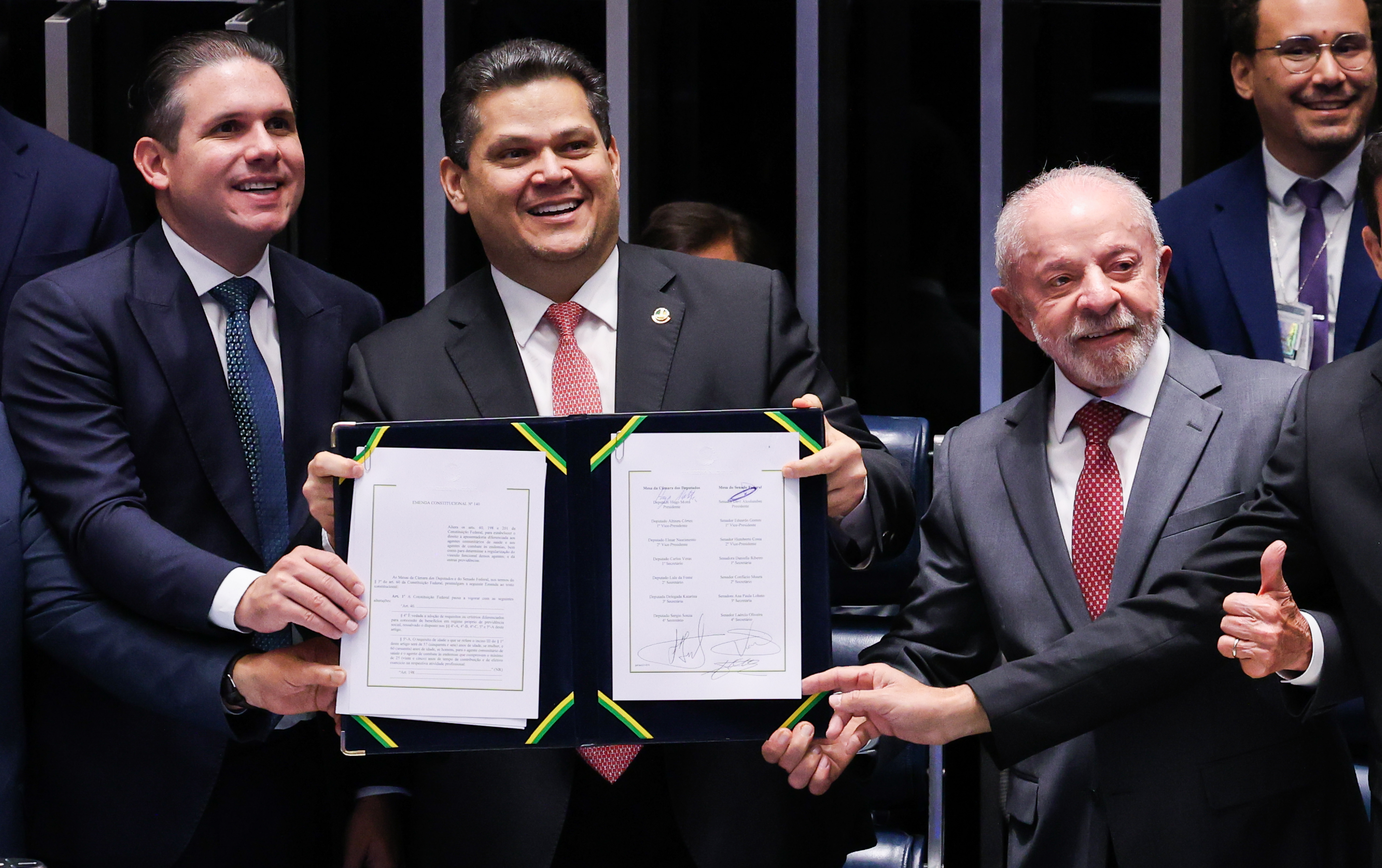 Descanso de trabalhador não quebra empresas, diz Lula após fim da 6x1