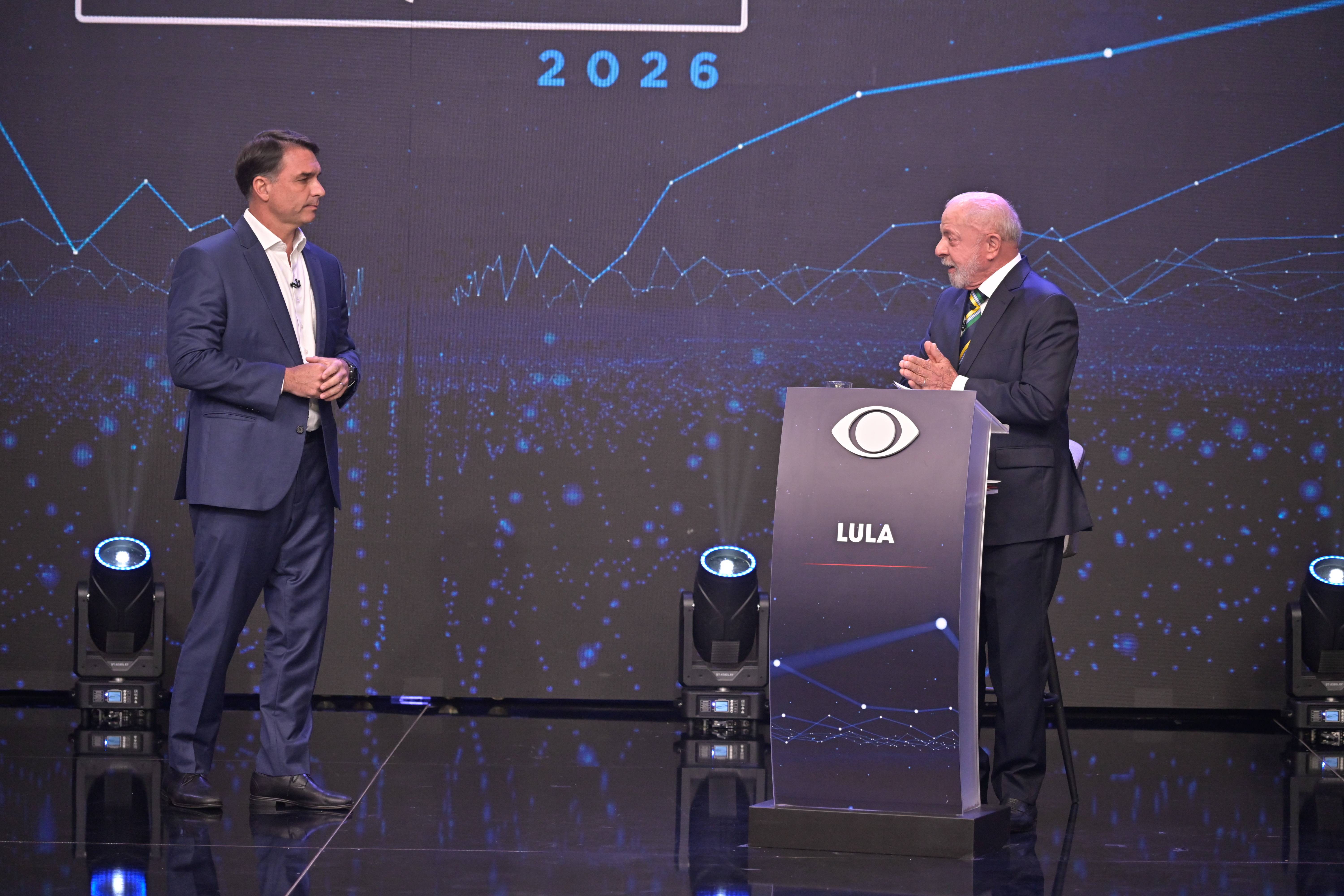 Lula e Flávio fazem primeiro debate das eleições na TV Band