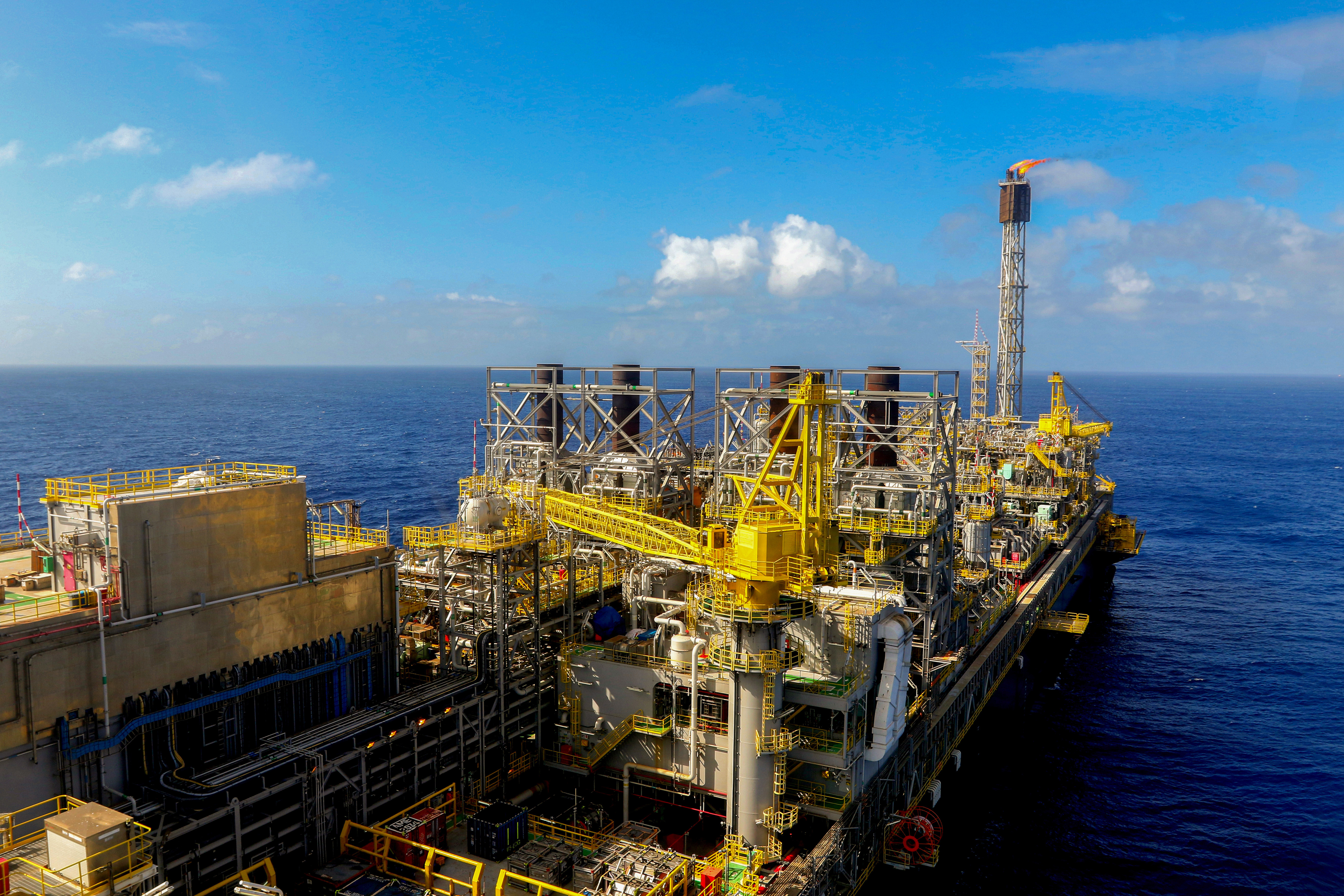 ANP espera leiloar mais de 320 blocos de petróleo nesta quarta