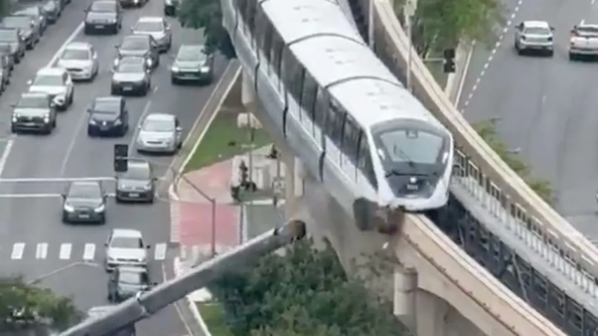 Guindaste tomba sobre trem da Linha 15-Prata em SP