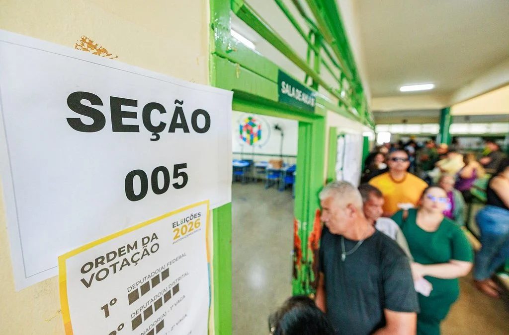 O que faz um fiscal de urna