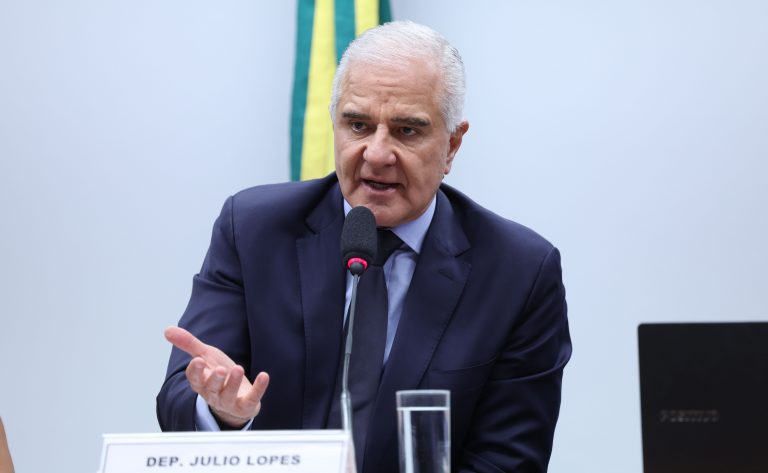 Projeto cria requisitos adicionais de governança para investimentos de empresas estatais