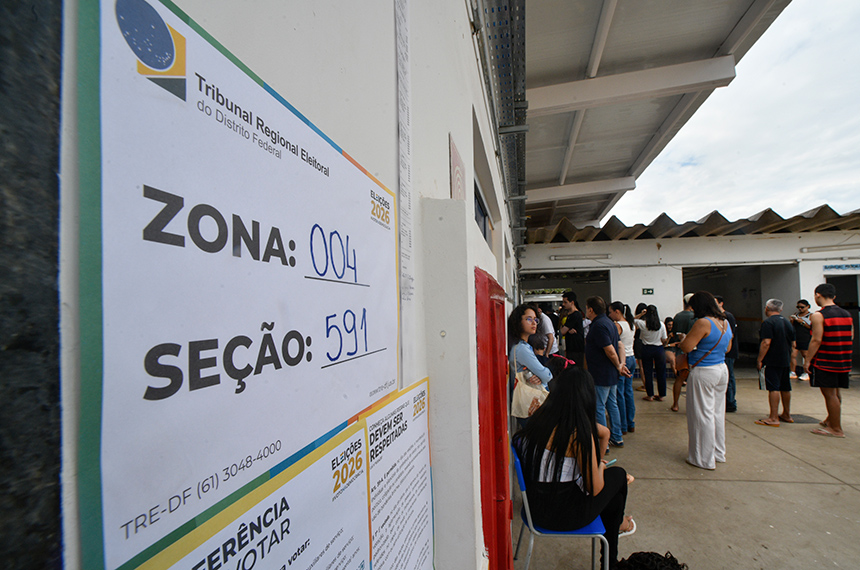 Domingo é dia de votar: eleitores voltam às urnas para escolher presidente