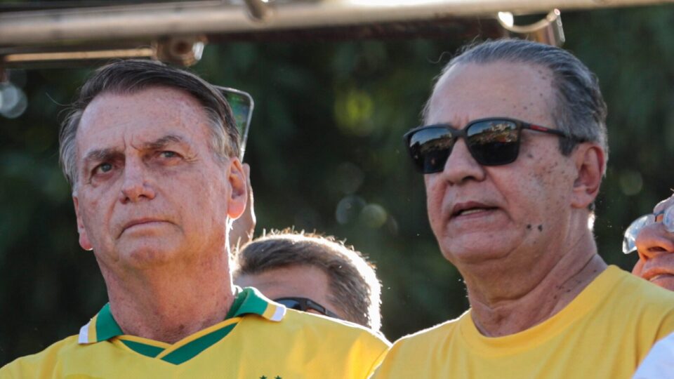 Bolsonaro e Silas Malafaia anunciam manifestação na Paulista em 29 de junho