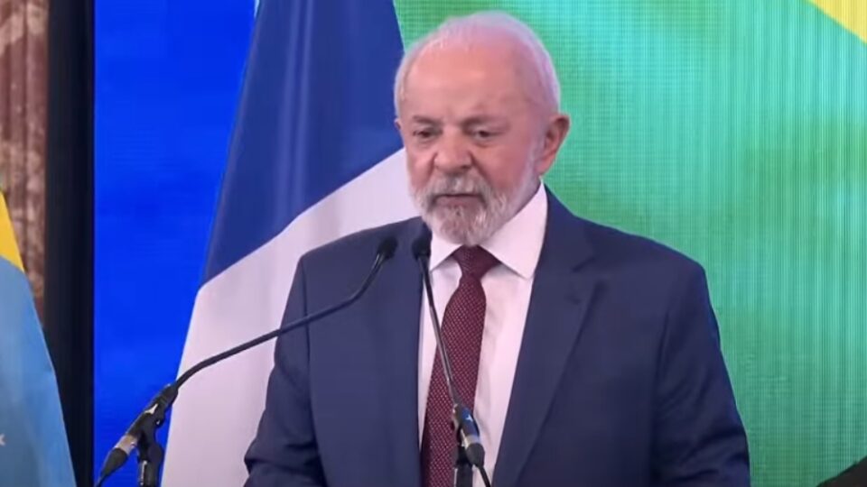 Lula chama Bolsonaro de “covardão” e “quase se borrando” no depoimento a Moraes