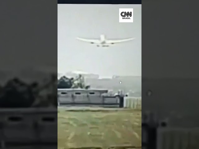 Avião da Air India faz pouso de emergência após ameaça de bomba