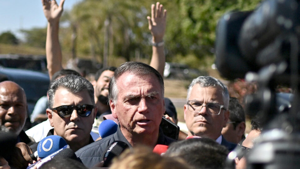 PF conclui que pen drive apreendido com Bolsonaro não contém informações relevantes 