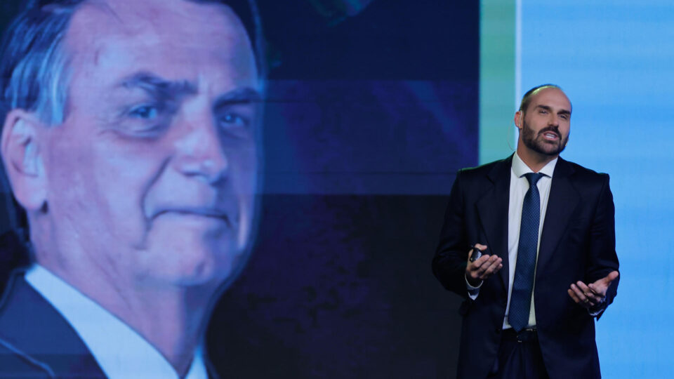 PT reforça pedido de cassação de Eduardo Bolsonaro após tarifaço de Trump
