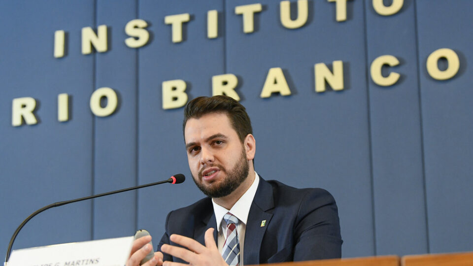 Moraes rejeita pedido e confirma interrogatório de Filipe Martins dia 24 de julho