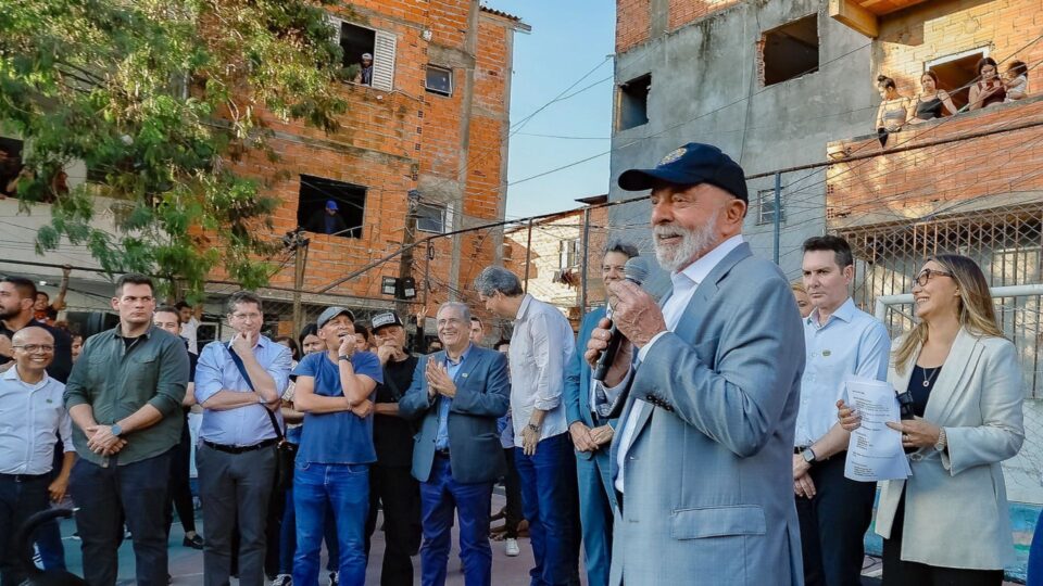 Articulação de Lula com ONG ligada ao PCC expõe queda de braço com Tarcísio