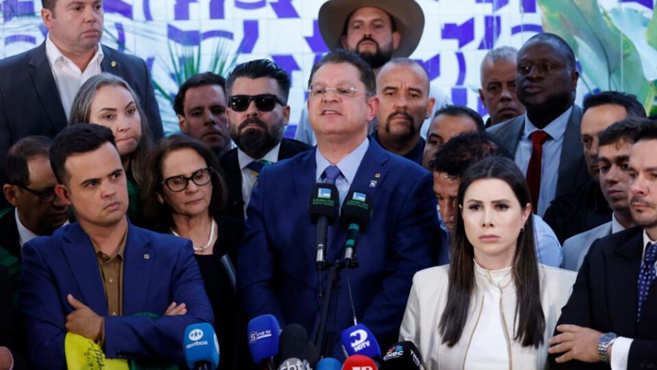 Oposição reacende possibilidade de impeachment de Moraes