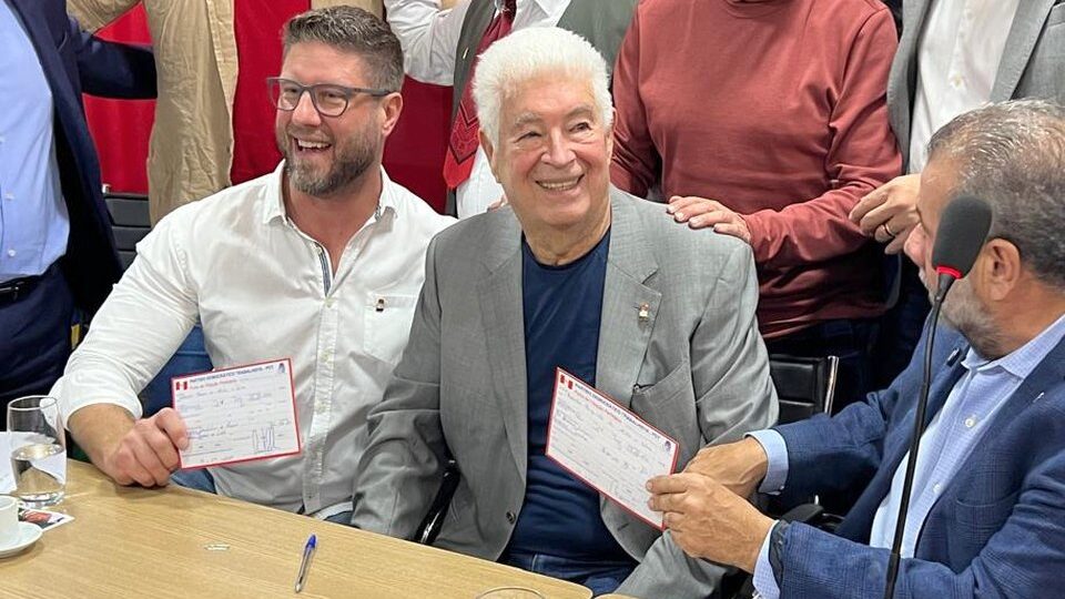 No PDT, Roberto Requião e filho tentam escantear PT no Paraná