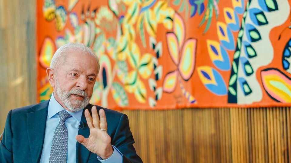 CNI defende prudência após Lula autorizar o uso da Lei da Reciprocidade contra tarifaço