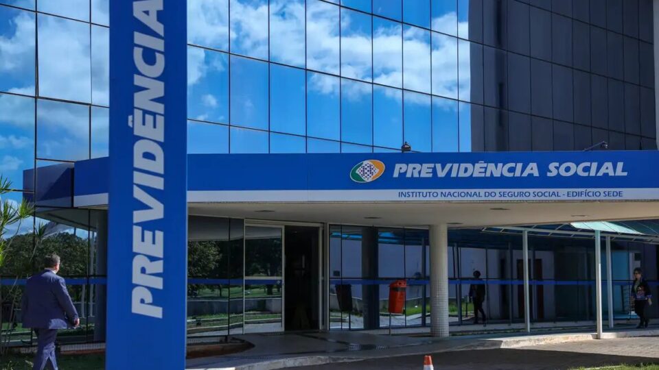 CPMI do INSS: oposição protocola, mas governistas assumem controle