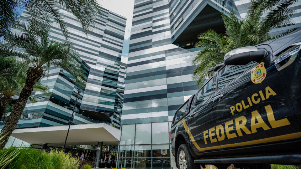 PF confirma falhas na recuperação de provas em novo indiciamento de Bolsonaro