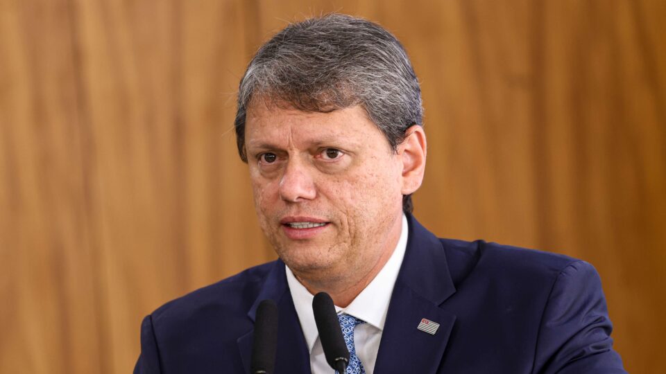Tarcísio e Michelle Bolsonaro podem se encontrar em Barretos