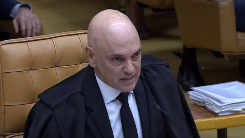 STF suspende julgamento sobre perda de mandato por troca de partido após pedido de vista de Moraes