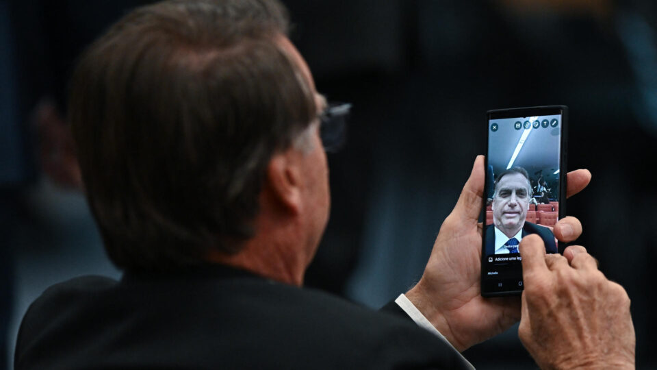 O que dizem as mensagens e áudios do relatório da PF contra Bolsonaro