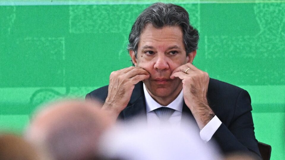 Haddad ataca EUA e diz que país adotou “atitude hostil” contra o Brasil