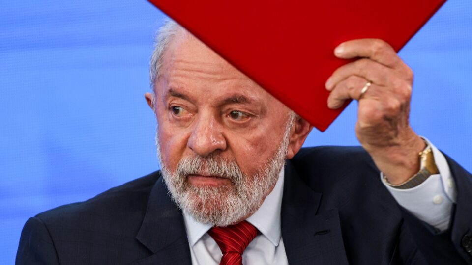 Lula diz que enviará projeto de regulação das redes ao Congresso nesta quarta