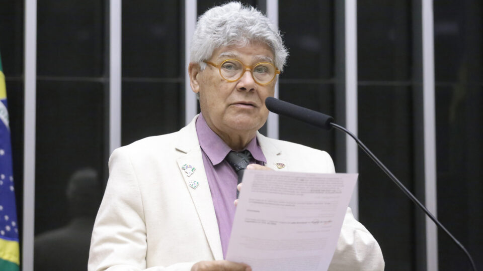 Deputado do PSOL convoca audiência pública para falar de “discos voadores”