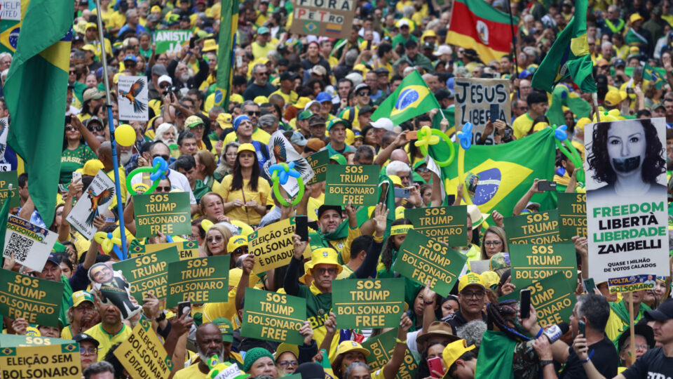 “Ruas tomadas”: imprensa internacional repercute protestos contra Moraes e pró-anistia no Brasil