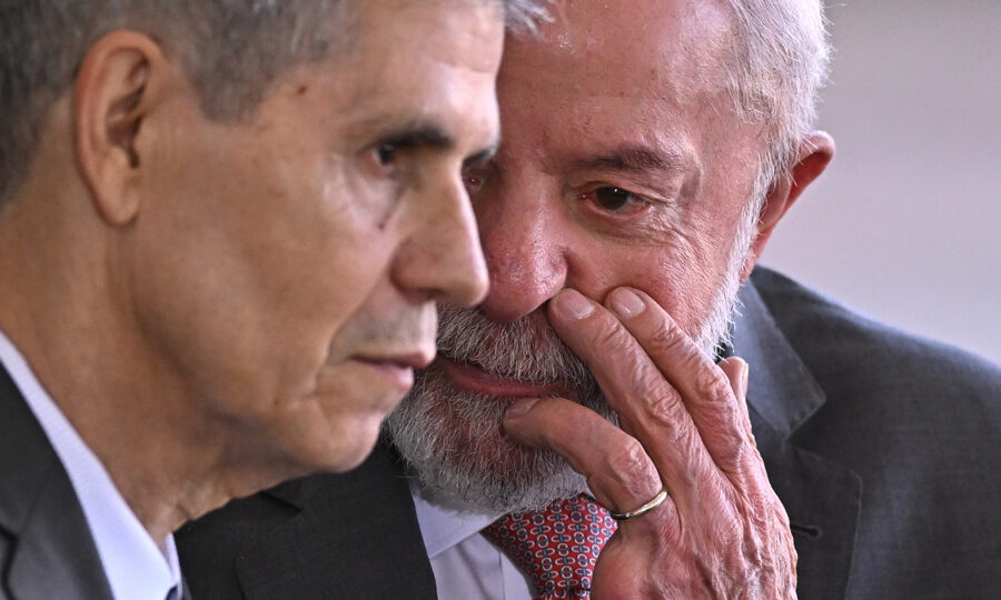 Empresa de sócio de Sidônio Palmeira acumula contratos milionários com poder público