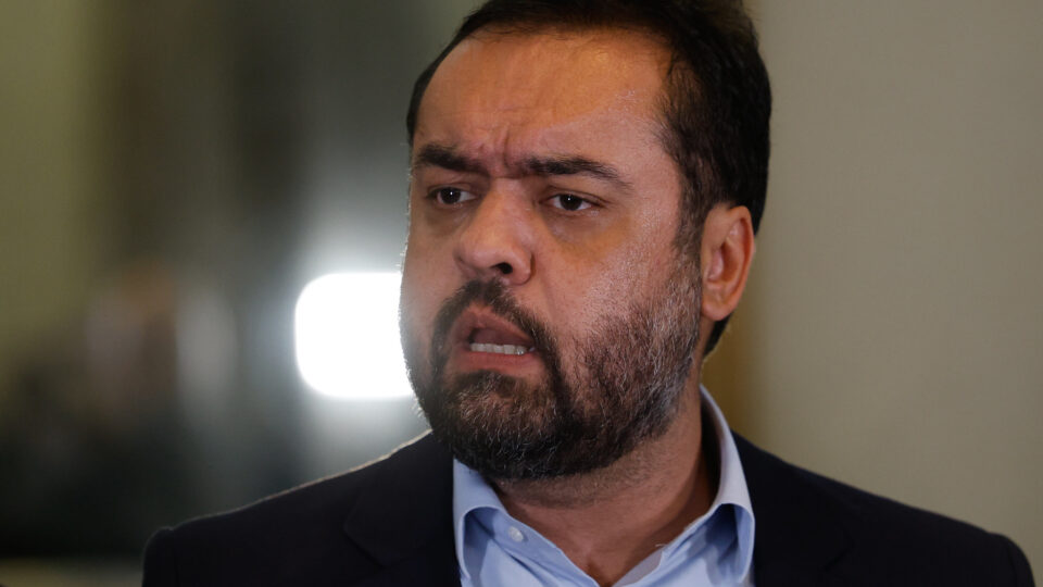 Castro nega objetivo político de operação: “Já estou reeleito”