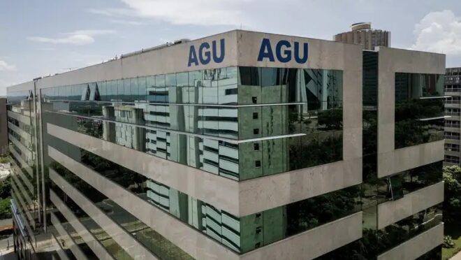 AGU responde depois do prazo e pede validade de mudanças na Lei da Ficha Limpa