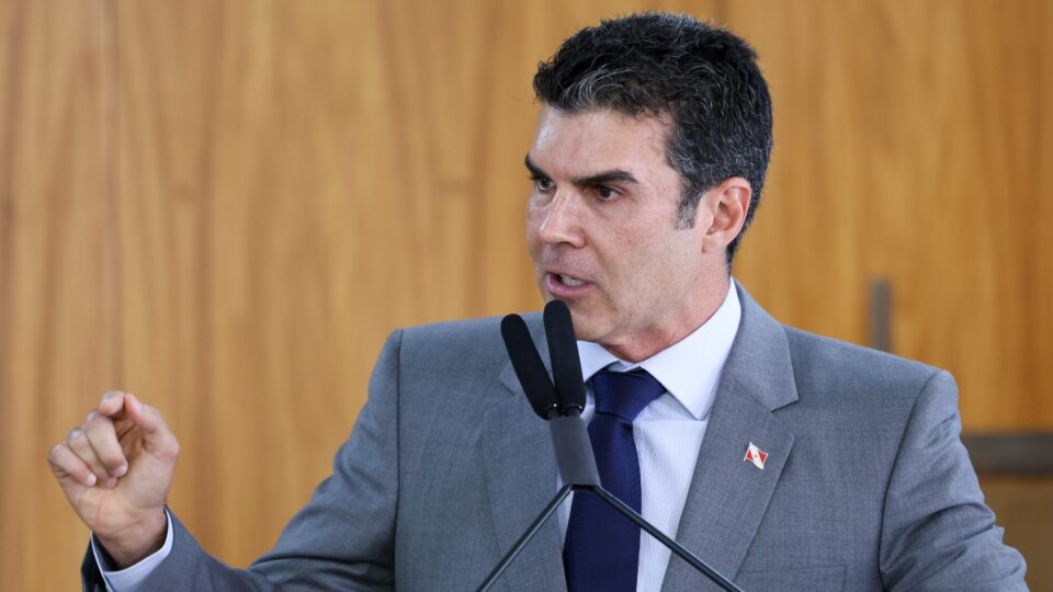 Governador do PA minimiza críticas à autorização do Ibama às vésperas da COP 30