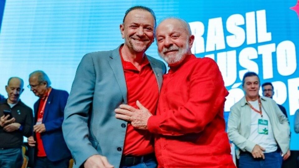 PT ataca Bolsonaro, direita e Trump e reafirma reeleição Lula em nova resolução