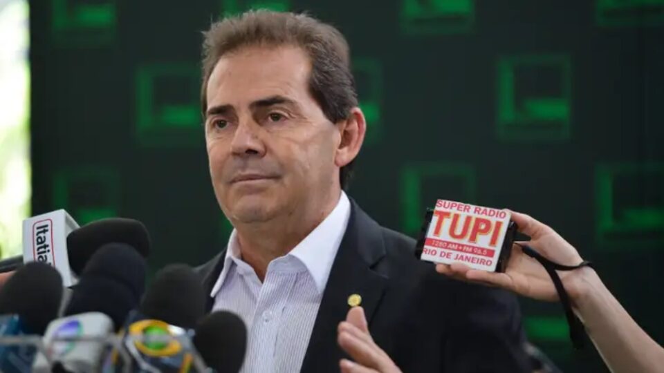 Paulinho diz que se arrepende de relatar proposta alternativa à anistia