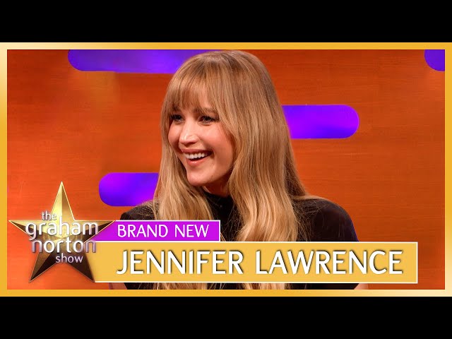 Jennifer Lawrence revela que serviu comida do lixo para Robert Pattinson