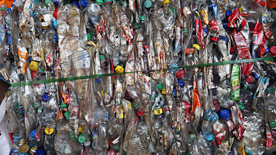Metas de reciclagem é peça-chave para o enfrentamento da crise do plástico
