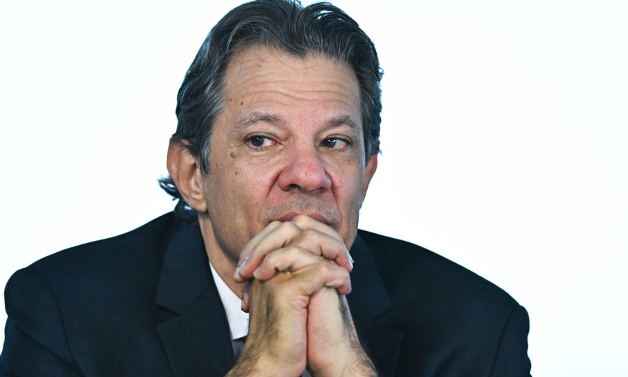 Haddad defende BC e chama caso Master de possível “maior fraude bancária” da história do Brasil