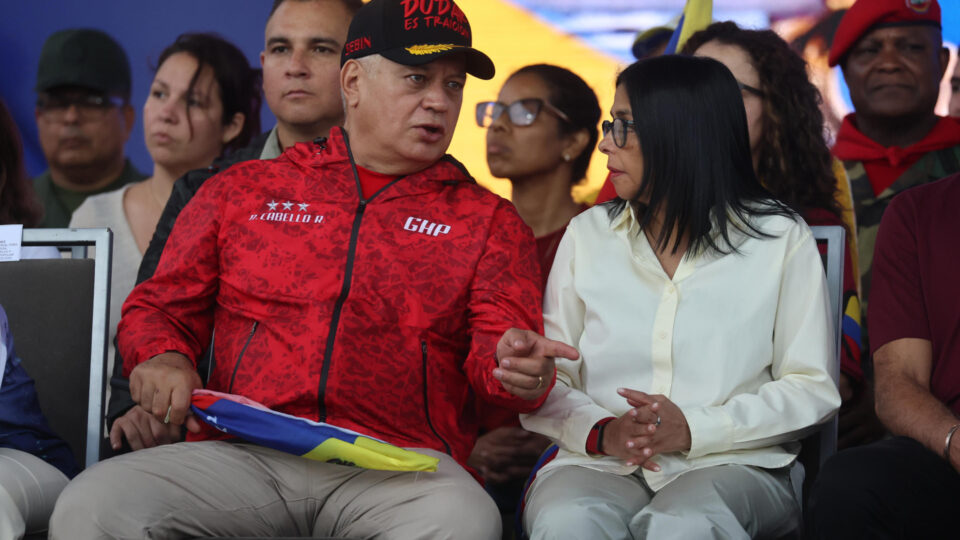 Quem são os aliados de Maduro que permanecem no comando do chavismo