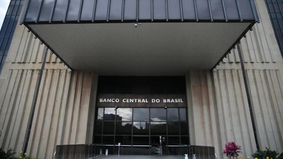 Investigação sobre ataques ao BC levanta temor de “novo inquérito do fim do mundo”