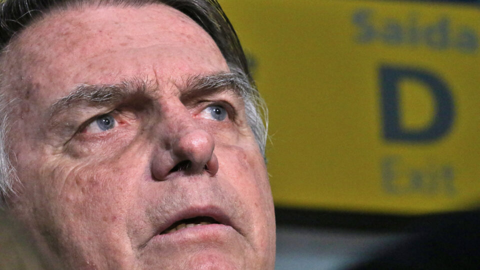 PF envia a Moraes relatório médico de Bolsonaro; defesa pede urgência em exames
