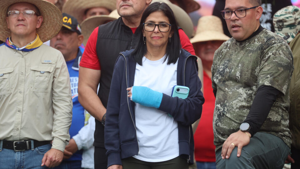 Quem é Delcy Rodríguez, a nova presidente da Venezuela e herdeira do chavismo