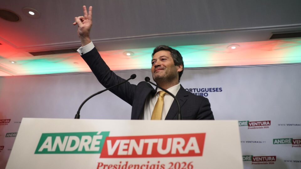 Direita nacionalista de Portugal garante vitória expressiva entre portugueses no Brasil