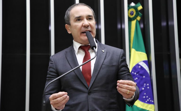 Comissão aprova setor exclusivo em estádios para mulheres, crianças e pessoas com deficiência