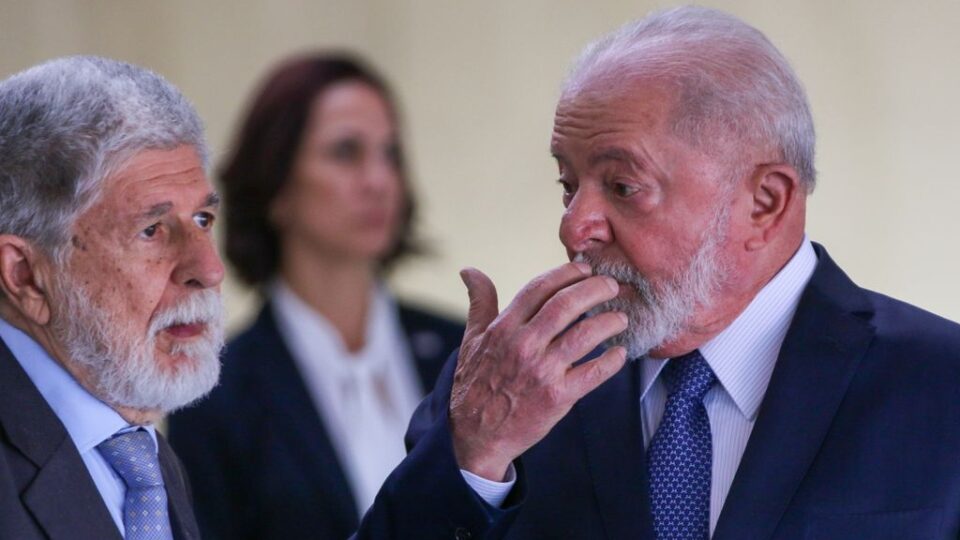 Brasil não deve aderir ao Conselho da Paz de Trump, diz Amorim