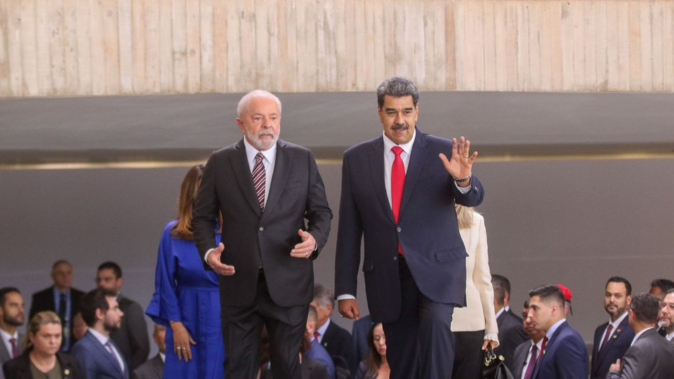 Hipocrisia de Lula: ambíguo na Ucrânia e contundente na Venezuela