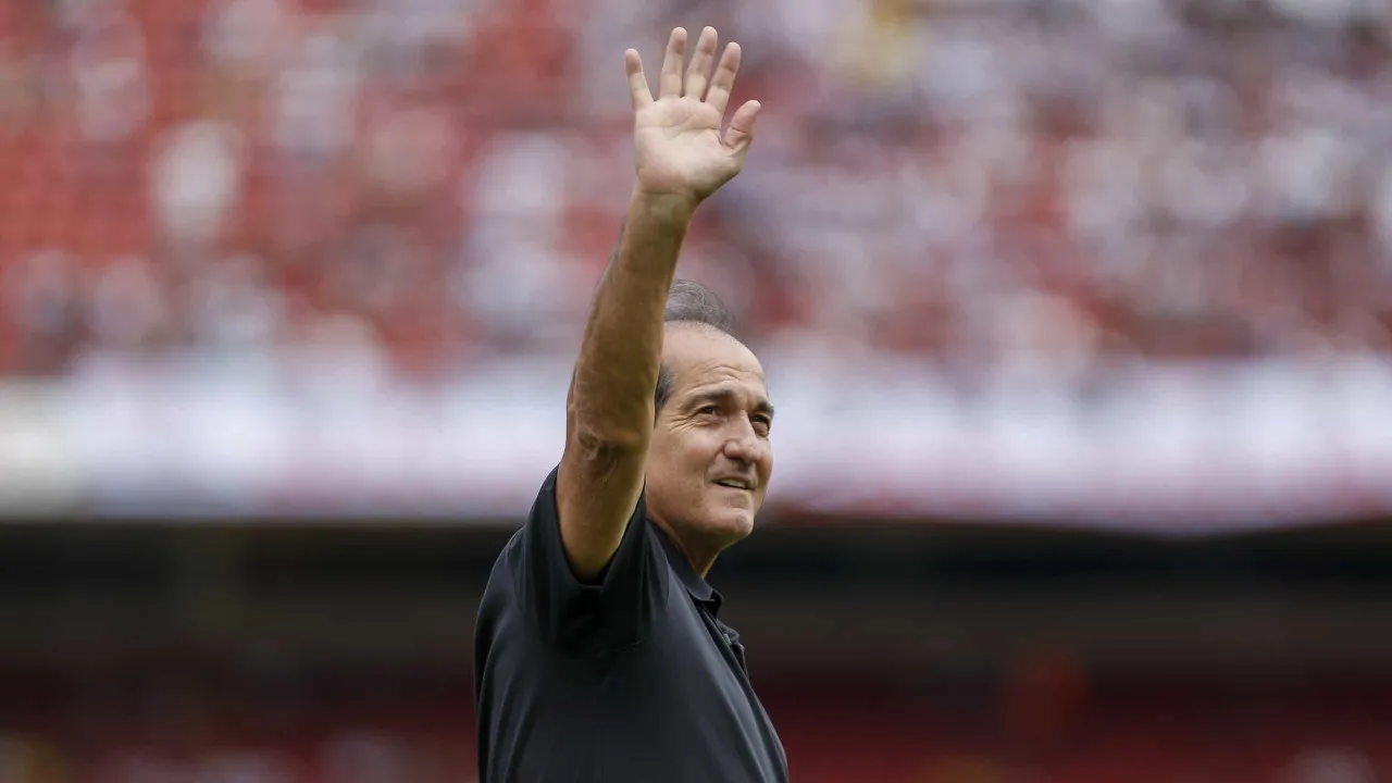 Muricy Ramalho pede demissão e deixa o São Paulo após cinco anos