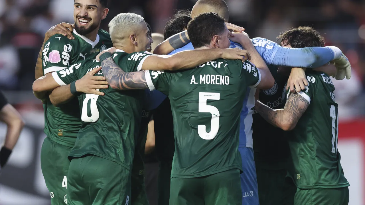 No Palmeiras, problema de 2025 se repete em 2026 em ataque com menos opções
