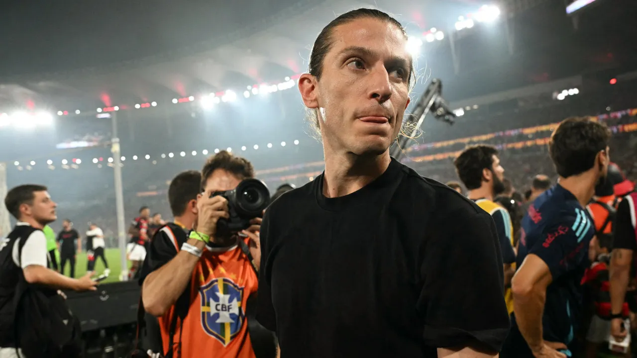 Busca por atacante e goleiro passa por meta do Fla de ter ’22 titulares’