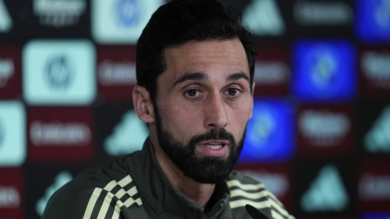 ‘Quero um Vini Jr. que dança e se diverte’, diz novo técnico do Real Madrid