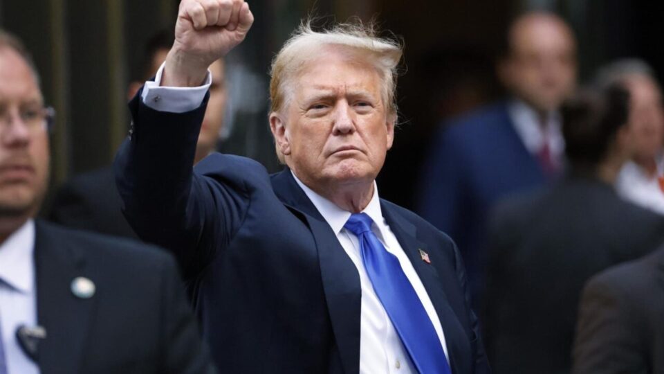 Trump diz que empresas dos EUA começarão a explorar petróleo na Venezuela em breve