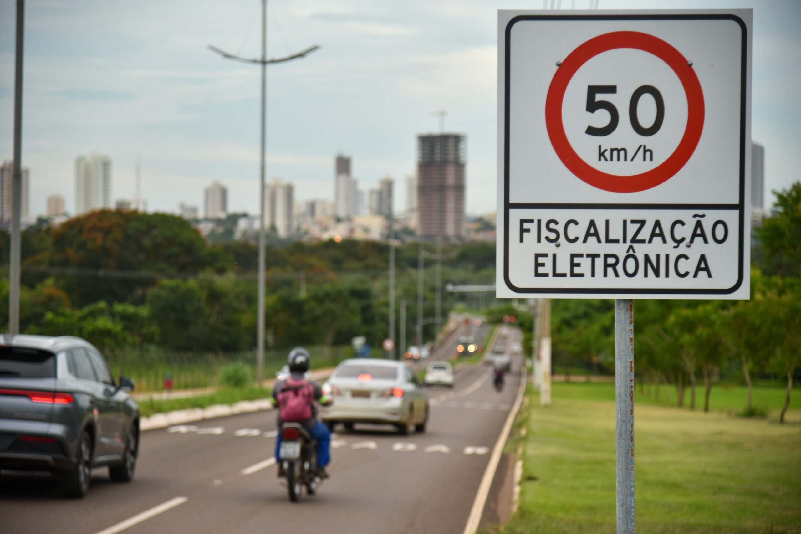 TRANSPARÊNCIA Locais com fiscalização eletrônica em Rondonópolis estão sinalizados e identificados Publicado em 23/02/26 às 15:07 SEMOB